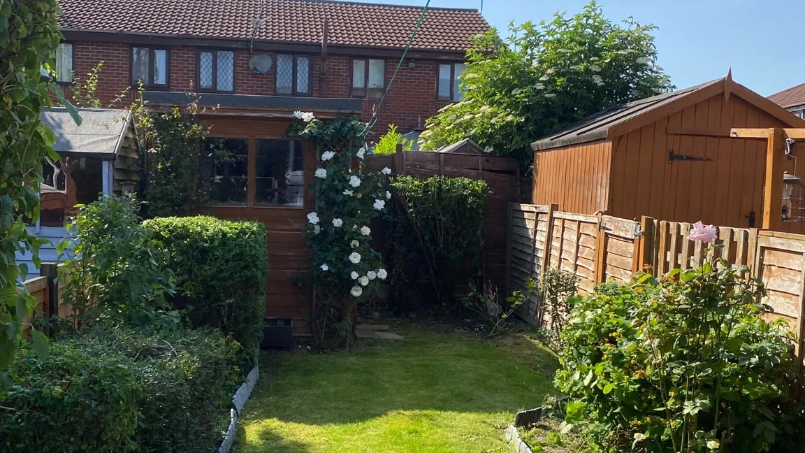 Garden Maintenance & Grass Cutting